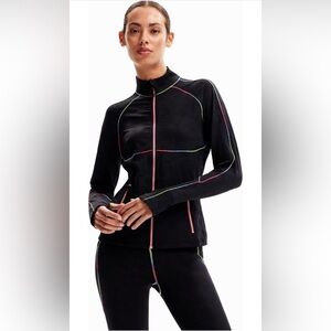 Desigual Women's Sports / Yoga Jacket Black    SIZE L * Brand New with Tags *